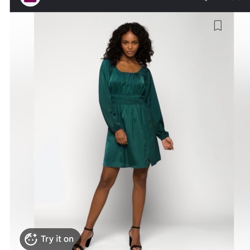 Kaileigh Emerald Green Satin Smocked  Mini Dress Womens Sz M